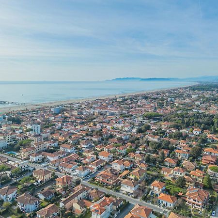 Holiday Home Francesca By Interhome Marina di Pietrasanta Exterior photo