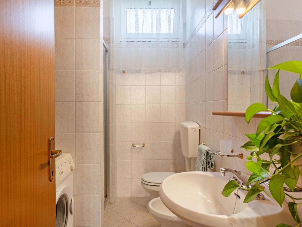 Holiday Home Francesca By Interhome Marina di Pietrasanta Exterior photo