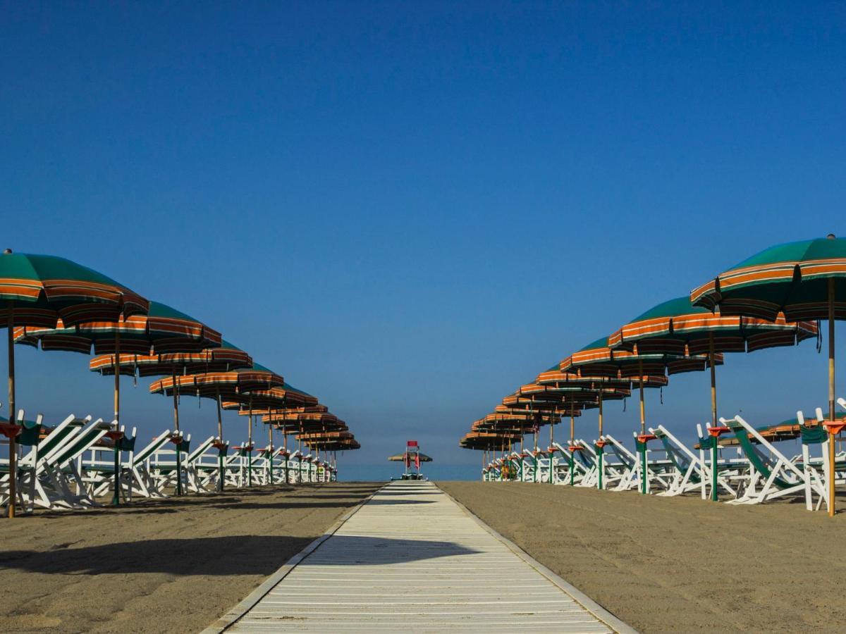Holiday Home Francesca By Interhome Marina di Pietrasanta Exterior photo